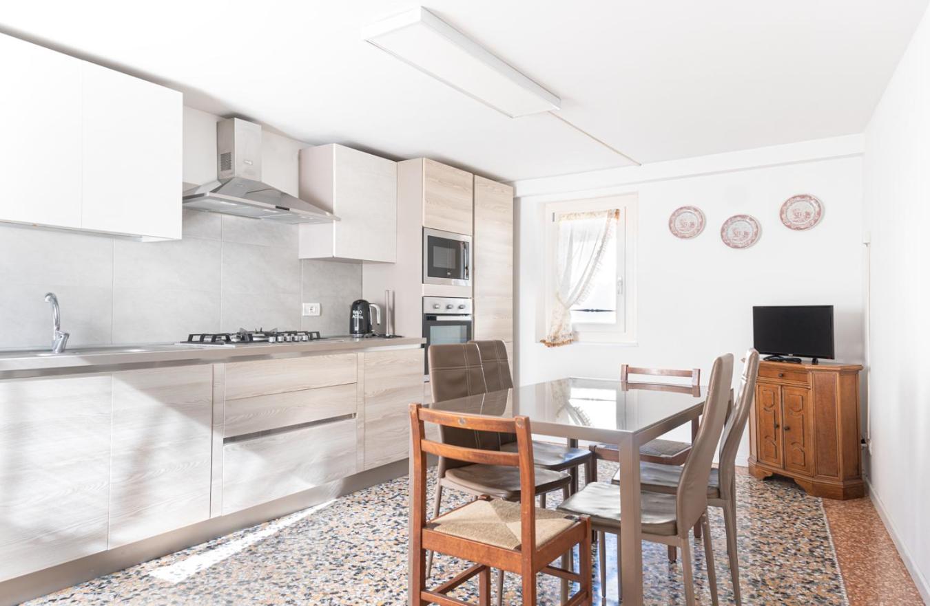 Le Matane Apartment วิตโตรีโอ เวเนโต ภายนอก รูปภาพ