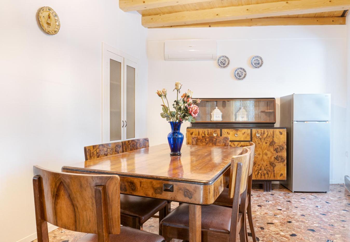 Le Matane Apartment วิตโตรีโอ เวเนโต ภายนอก รูปภาพ